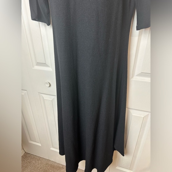 EILEEN FISHER 100% Wool Crepe Midi Dress Black Knit Pullover Handkerchief Hem - Picture 5 of 13
